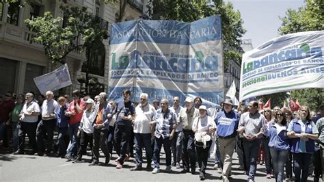 Los Bancarios Acordaron Un Aumento Igual A La Inflaci N En Cu Nto