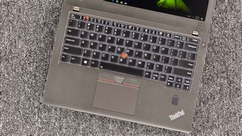 Lenovo ThinkPad X270 Review | PCMag