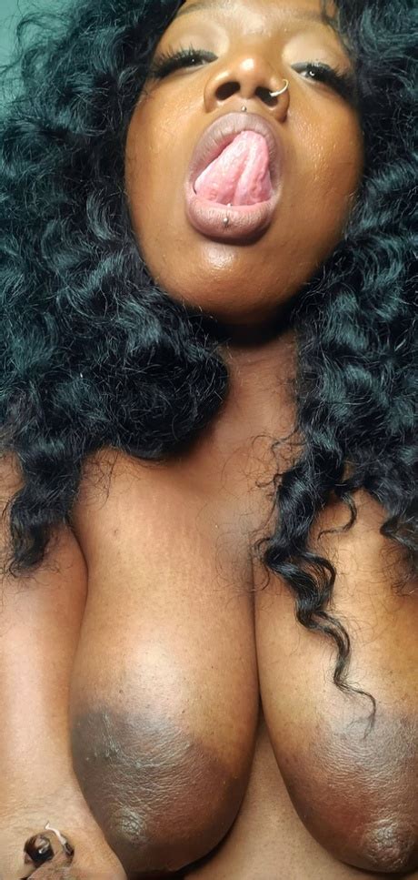 Nude Pictures Of Big Black Tits Bignicetits