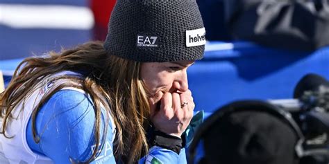 Ski Star Marta Bassino trauert um Schwägerin 30