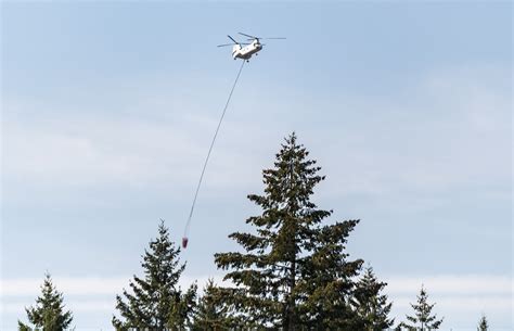 Nakia Creek Fire At 1565 Acres Evacuation Zones Shrink The Columbian