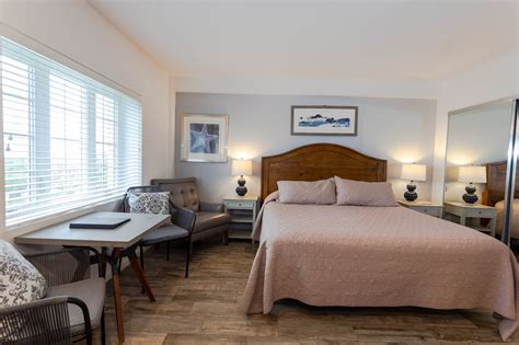 Studio Executive Exst Montauk Manor