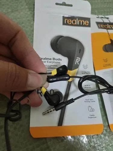 Black Realme Buds Wired Earphone At Best Price In New Delhi Id