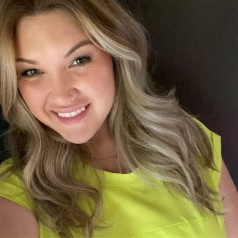 Allie Happiestallie On Threads
