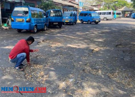 Perbaiki Jalan Rusak Di Kawasan Terminal Arjosari Dishub Kota Malang