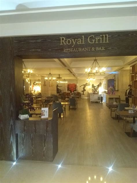 Photos of Royal Grill Restaurant & Bar, Pictures of Royal Grill ...