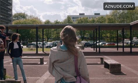 WORKING GIRLS NUDE SCENES AZNude