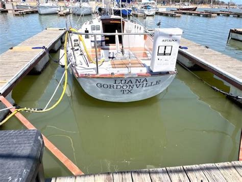 Used 1979 Cape Dory 27 Washington Boat Trader