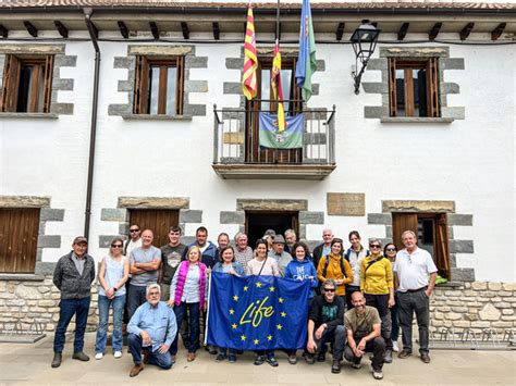 Los Ganaderos Esenciales Para El Mantenimiento Del Paisaje Pirenaico