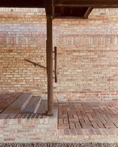 Paul Schweikher Displays Creative Uses Of Chicago Common Brick Upon