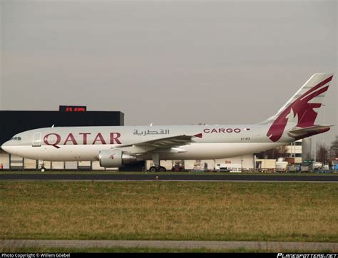 A7 AFB Qatar Airways Cargo Airbus A300B4 622R F Photo by Willem Göebel