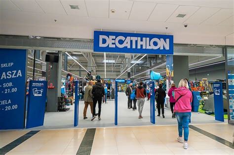 Nowy Sącz Wielkie otwarcie sklepu Decathlon w galerii Gołąbkowice