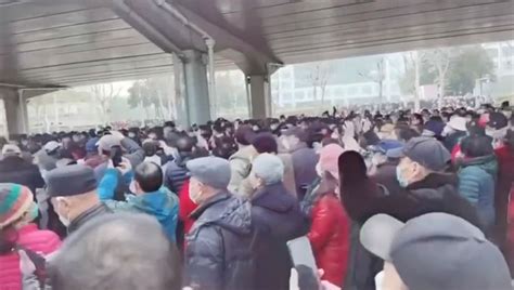 Thousands Of Retirees In China Protest Cuts To Government Health