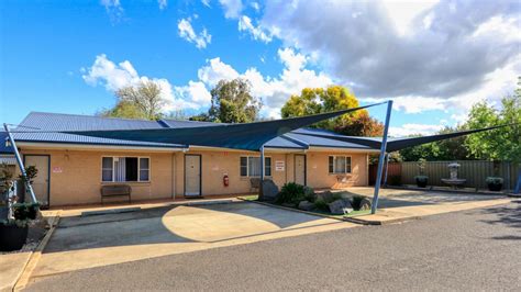 Edward Parry Motel Tamworth Accommodation Apartments