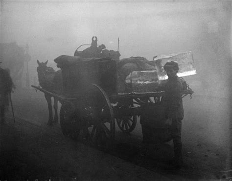 London Fog of 1952 - Barnorama