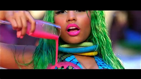 Nicki Minaj Super Bass Lyrics