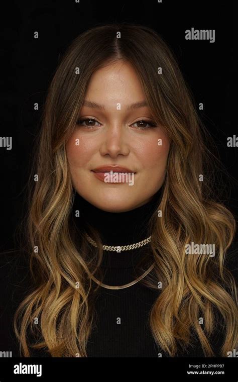 New York Ny Usa Th Mar Olivia Holt Photo Call For Olivia