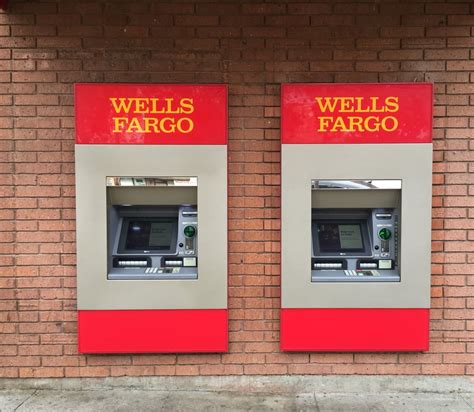 WELLS FARGO BANK - Updated October 2025 - 501 Market St, Colusa ...