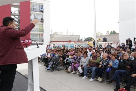 Entrega Mart Batres Escrituras Y Obras De Mejoramiento A Familias De