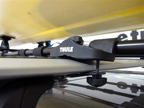 Subaru Forester Thule Slipstream Xt Roof Mounted Kayak Carrier System With Roller