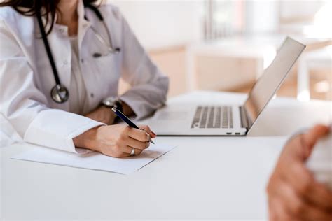 Interactive patient summary | Blog | Mindbreeze InSpire