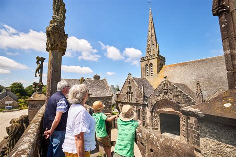 Enclos Paroissiaux Du Finist Re P Pites D Couvrir Dans Le Pays De