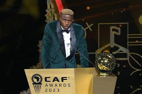 Qui est Victor Osimhen létoile montante du football africain et