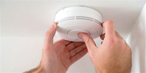 Where Should I Install Smoke Detectors And Fire Alarms SafeWise