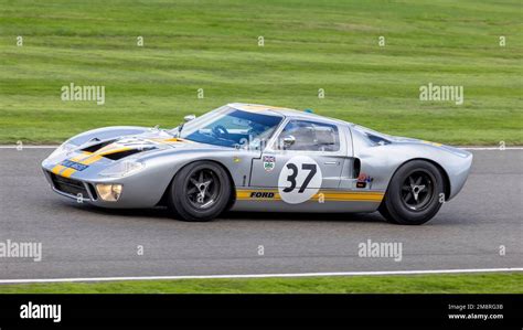 1965 Ford Gt40 With Driver Gordon Shedden During The Whitsun Trophy