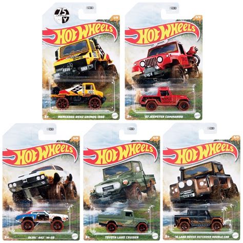 Hot Wheels Brinquedo Boneco De Cabólio Infantil offroad Jipester Mercedes Benz Unimog 1300
