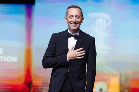 Avec Une Fille De Ans De Moins Gad Elmaleh Regrette T Il Sa