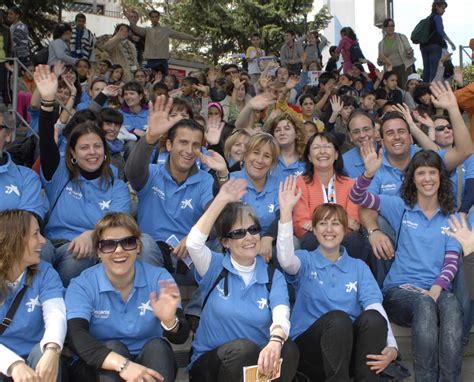 M S De Personas Participan En Acciones Solidarias De La Caixa