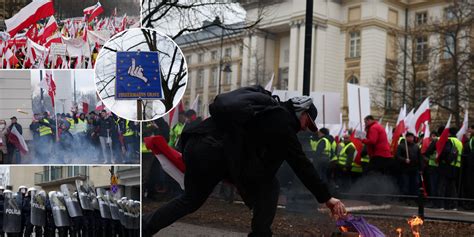 Farmers Protests Polish Farmers Burn Eu Flags As Protesters Clash