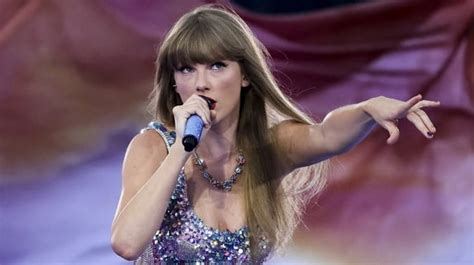 Taylor Swift ajoute encore deux concerts en France pour sa tournée