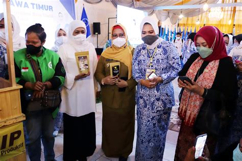 Gubernur Khofifah Ajak Iwapi Jawab Tantangan Transformasi Digitalisasi