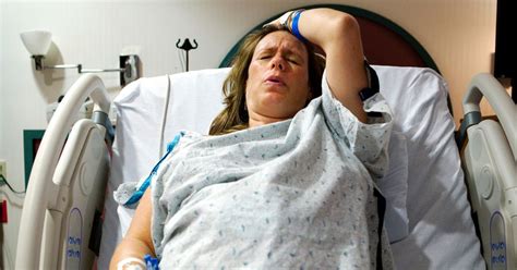 Natural Birth After A Caesarean: New Guidelines Assure Women It's 'Possible And Safe' | HuffPost ...