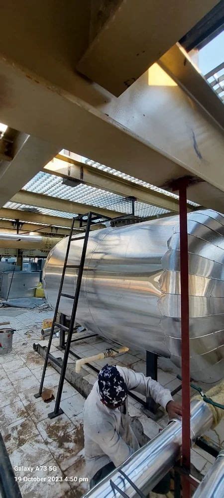 Hot Water Storage Tank At Piece New Delhi Id