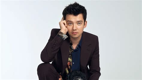 Asa Butterfield Wiki Age Bio Career Movies Girlfriend Shows