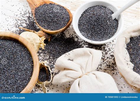 Poppy Seed Heaps Stock Image Image Of Legume Full Component 70581593