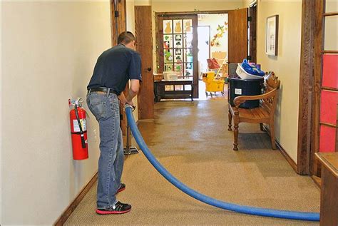 Carpet Water Damage Restoration in Dallas/Fort Worth Texas