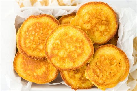 Fried Cornbread Grandbaby Cakes