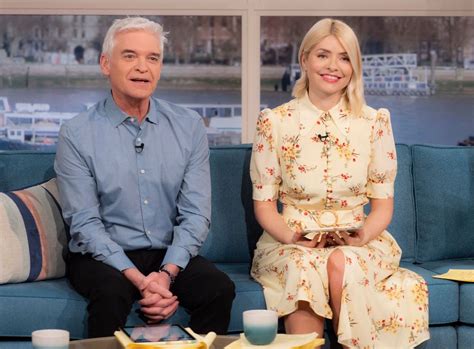 Holly Willoughby Return Date To This Morning Following Phillip Schofield Scandal Revealed Hello