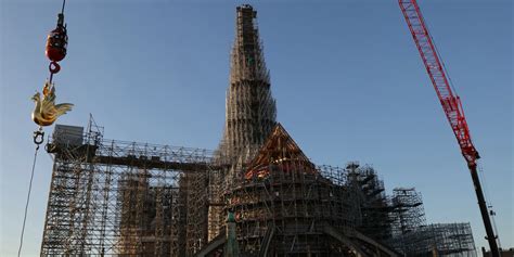 Paris Notre Dame Retrouve Son Coq Nouveau Marqueur De Sa Renaissance