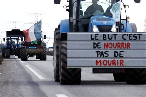 DIRECT Colère des agriculteurs des tracteurs approchent de Paris