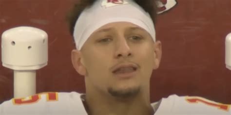 Lip Reader Breaks Down Nsfw Message Patrick Mahomes