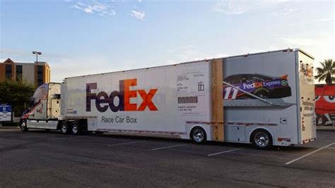 18 Wheel Beauties Nascar Haulers In Town