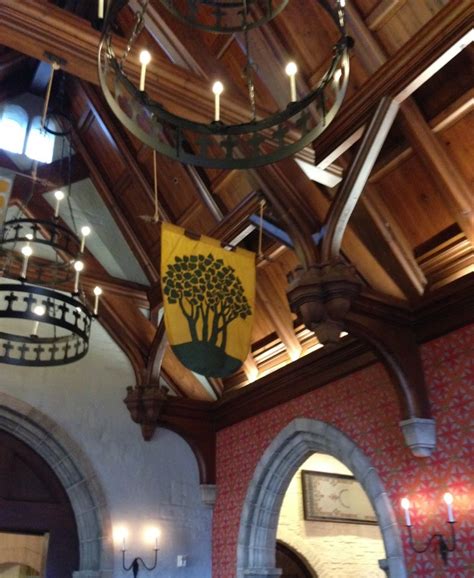 Disney Dining Review Akershus Royal Banquet Hall In Epcot S Norway