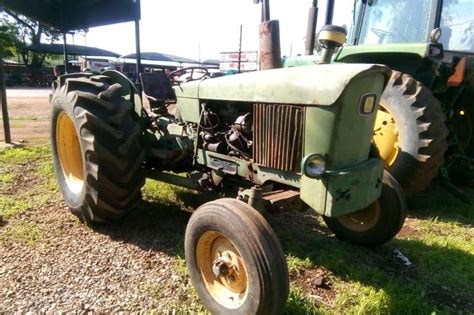 John Deere 2120 4x2 2wd Tractors Tractors For Sale In Gauteng R