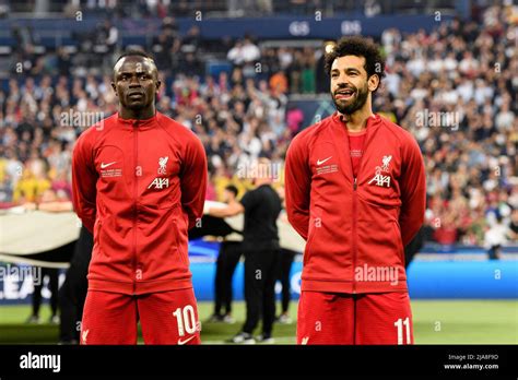 PARIS FRANCE MAY 28 Sadio Mané of Liverpool L and Mohamed Salah