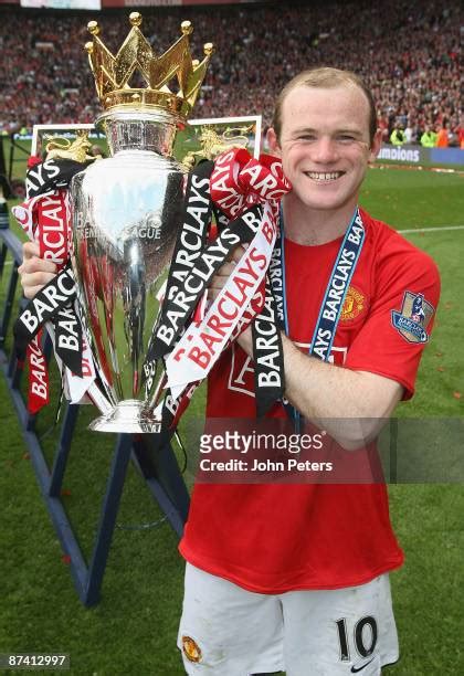 Wayne Rooney Trophy Photos And Premium High Res Pictures Getty Images